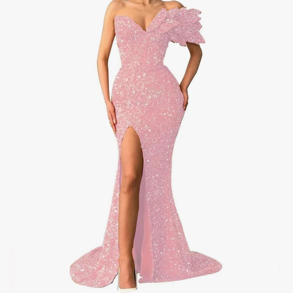 NwOT
Pink Sequin Mermaid Evening Gown
Homecoming dress size 10